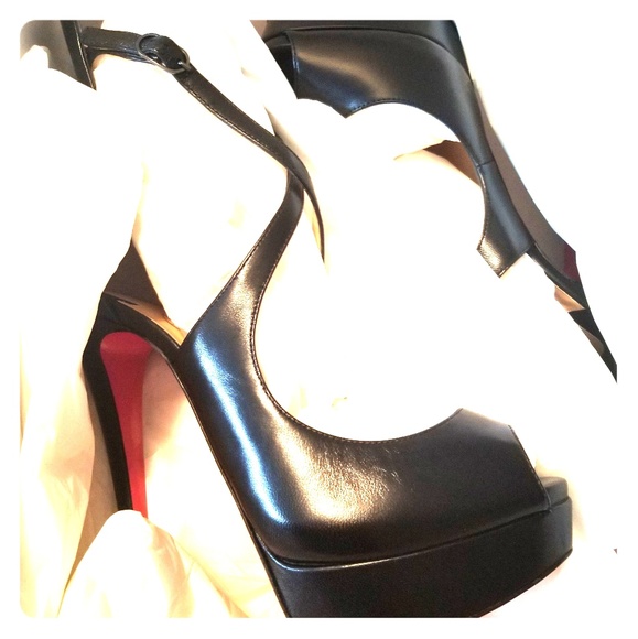 christian louboutin shoes clearance